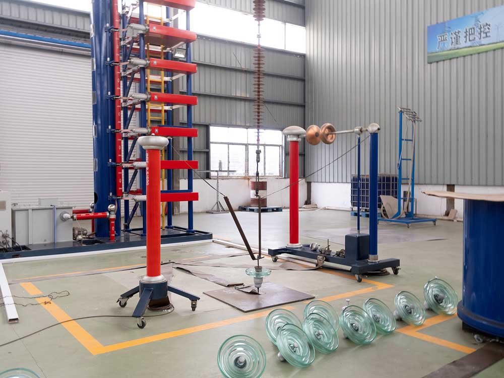 Dry-lightning-impulse-withstand-voltage