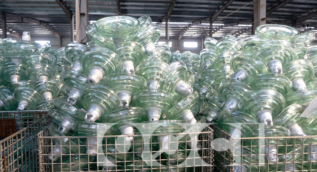 透明玻璃絕緣子有哪些優點？ 4.jpg